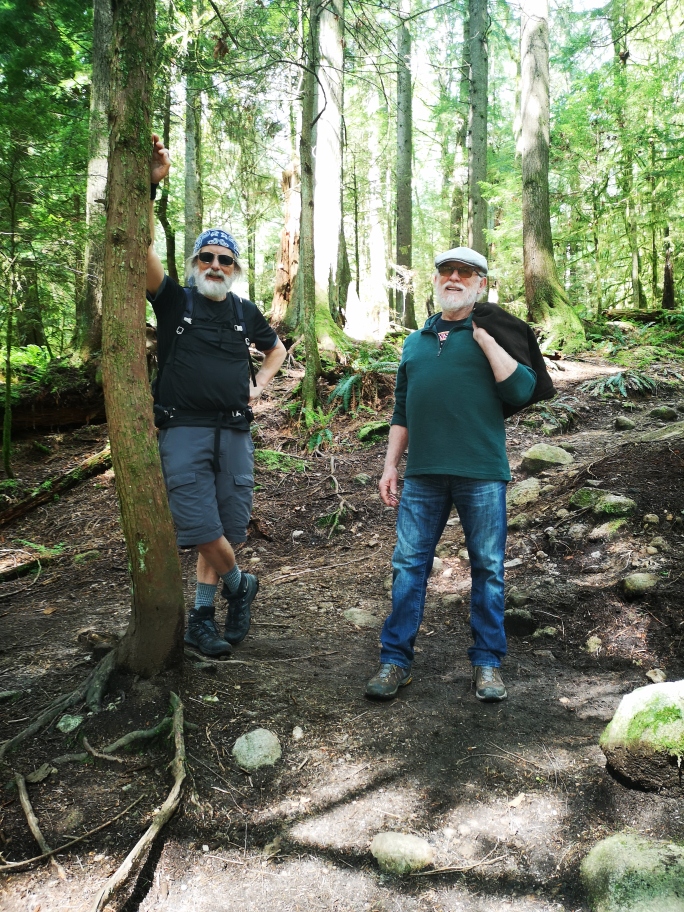 Loopers meeting on the trail