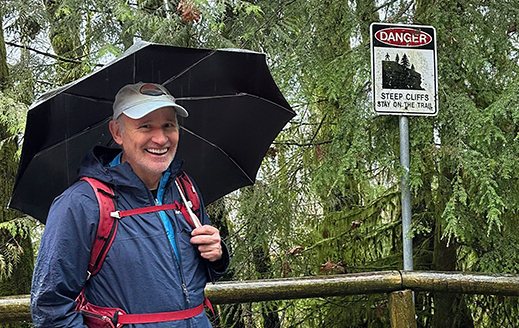 Gordon laughs in the face of danger