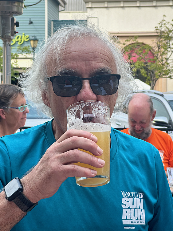 Alan in rare 2020 Sun Run t-shirt