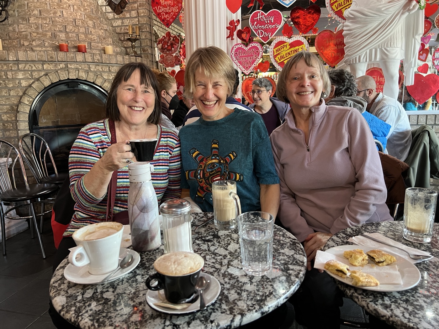 Three graces at coffee