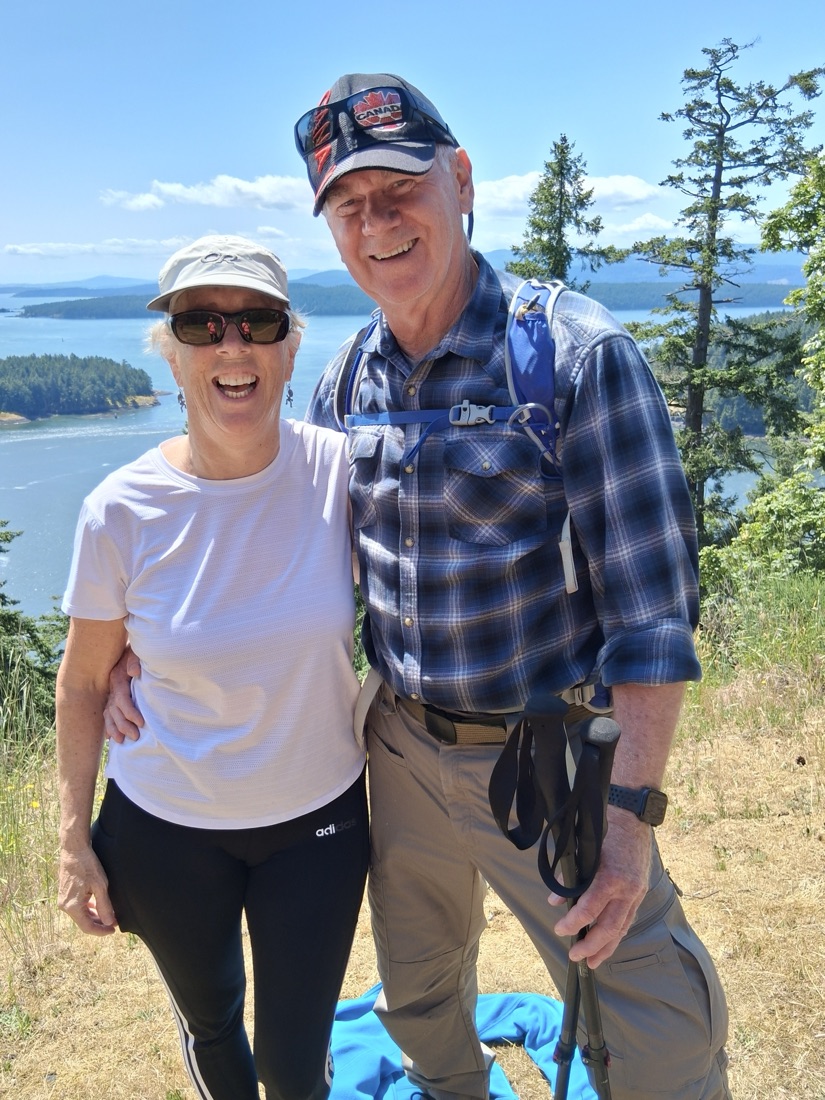 Janet K and Bruce on the bluffs