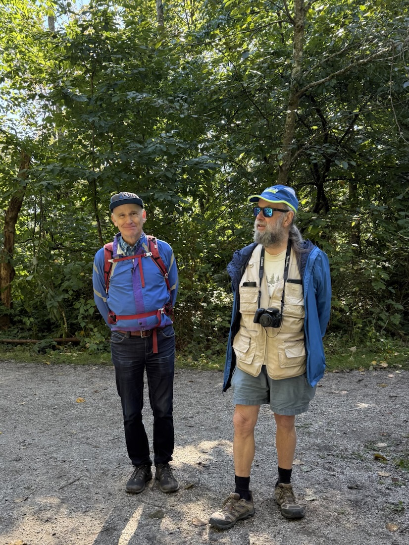 Supervising the lunch stop
