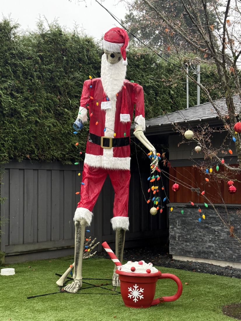 Thrifty re-use of Halloween decorations